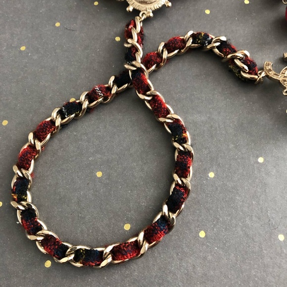 Auth Chanel necklace with pearls red beads and tweed - Picture 11 of 13